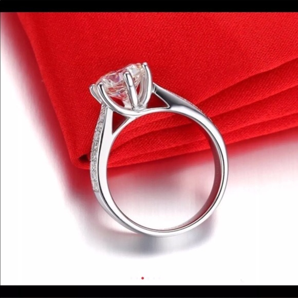 New 14k gold engagement ring - Picture 3 of 4